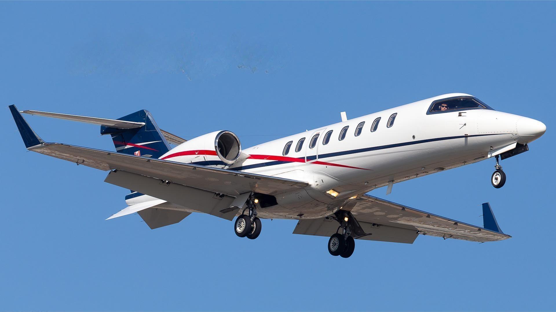 emptyLeg