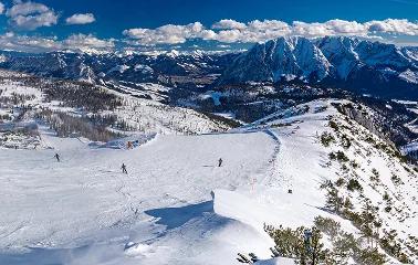 Private jet route from Los Angeles to Salt Lake City for Park City