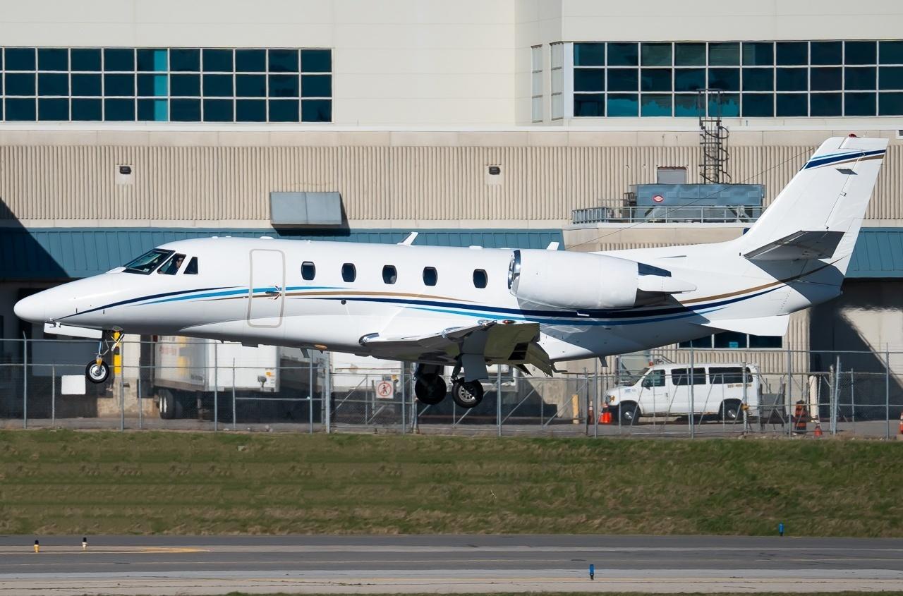 emptyLeg