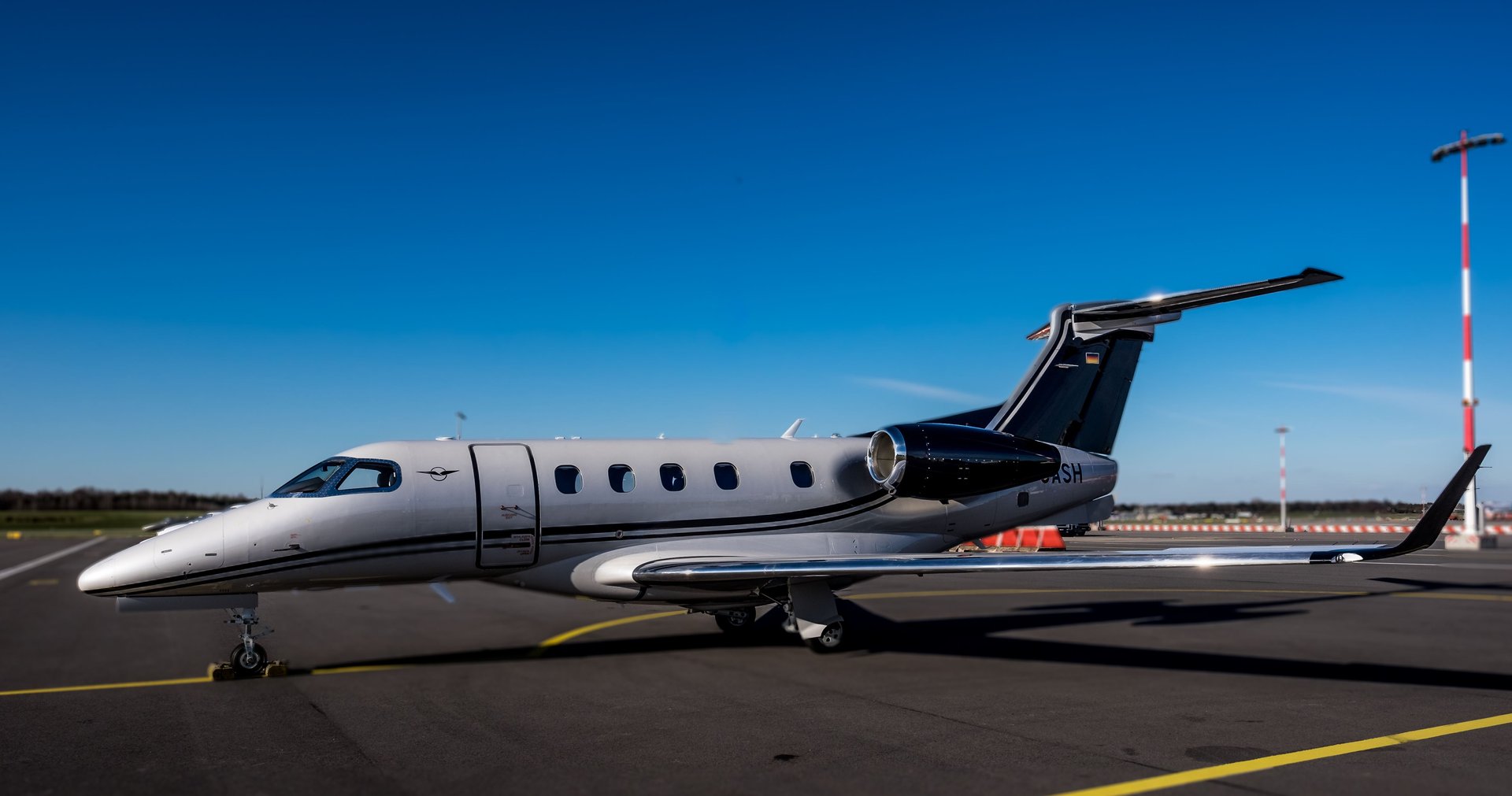 emptyLeg