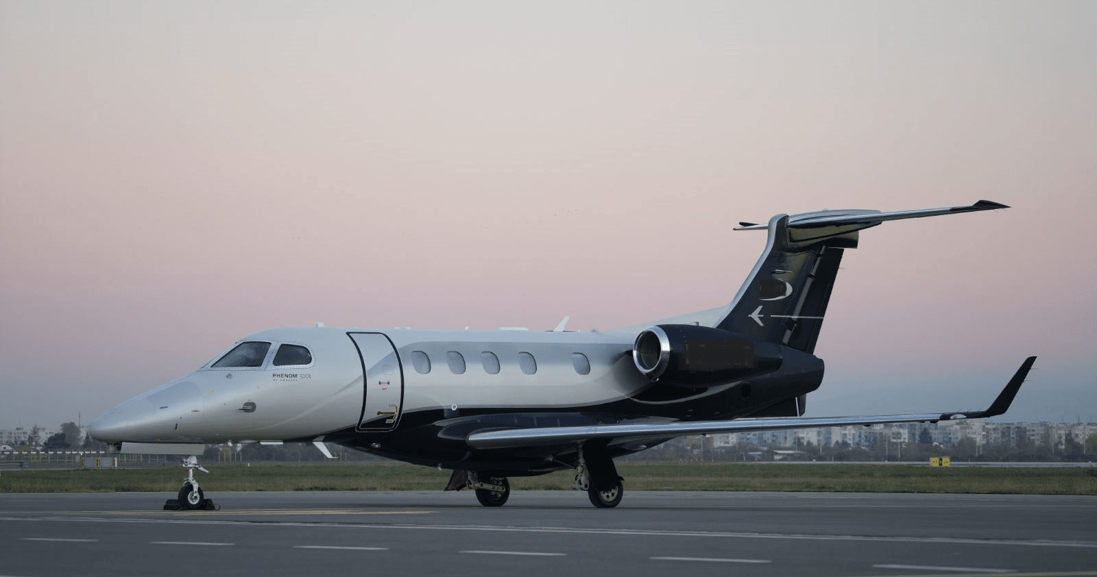 emptyLeg