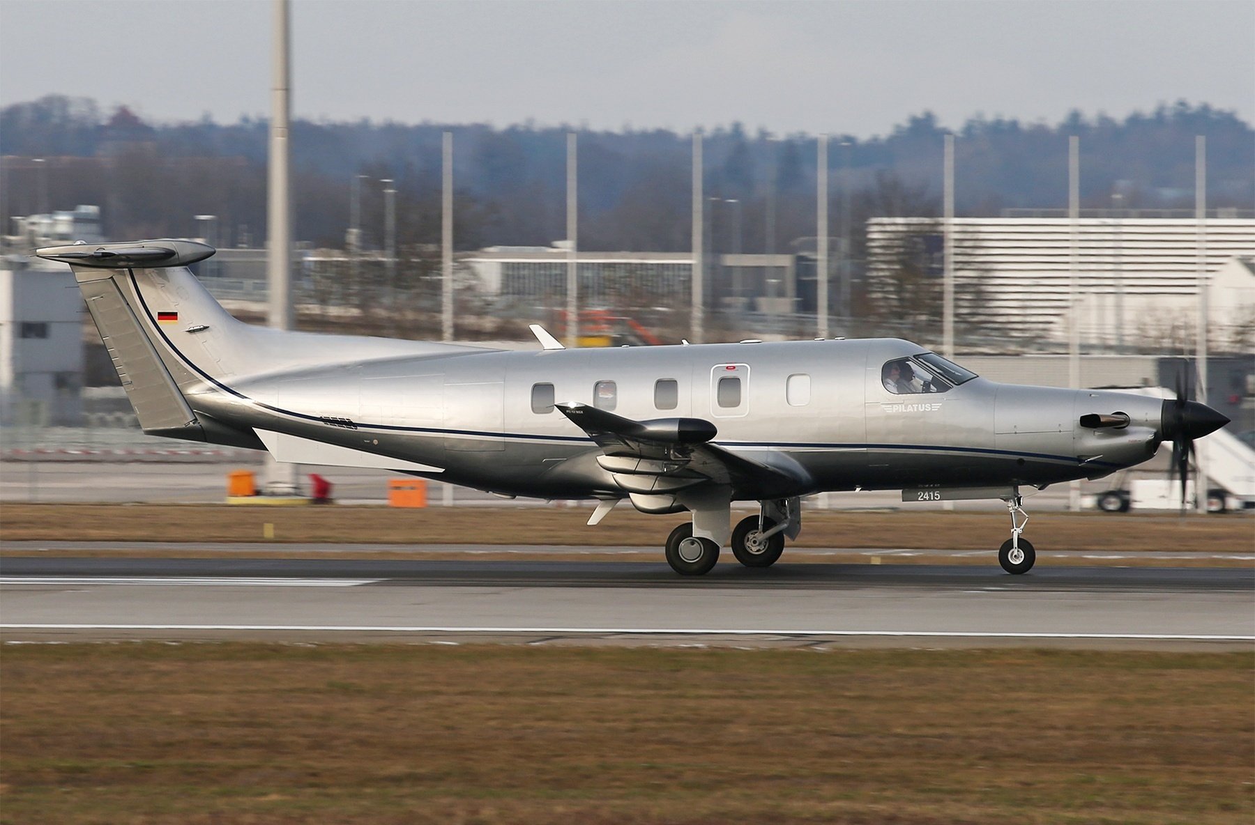 emptyLeg