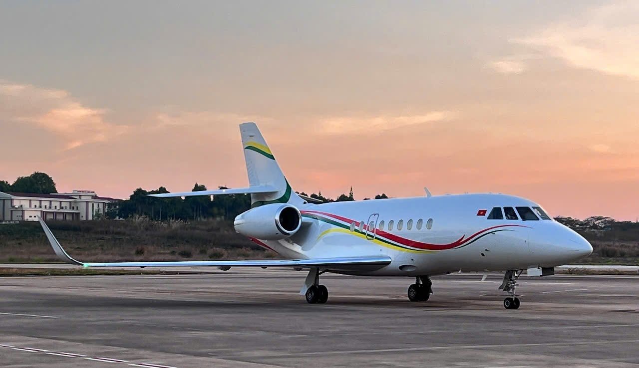 emptyLeg