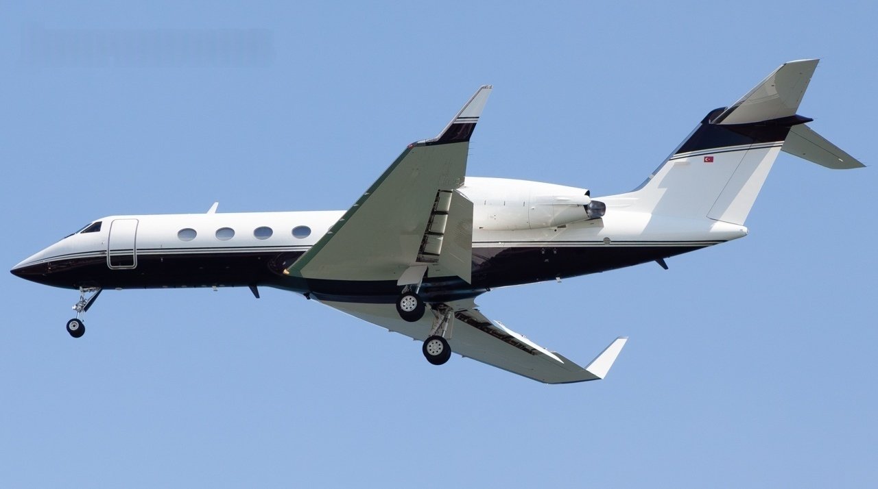 emptyLeg