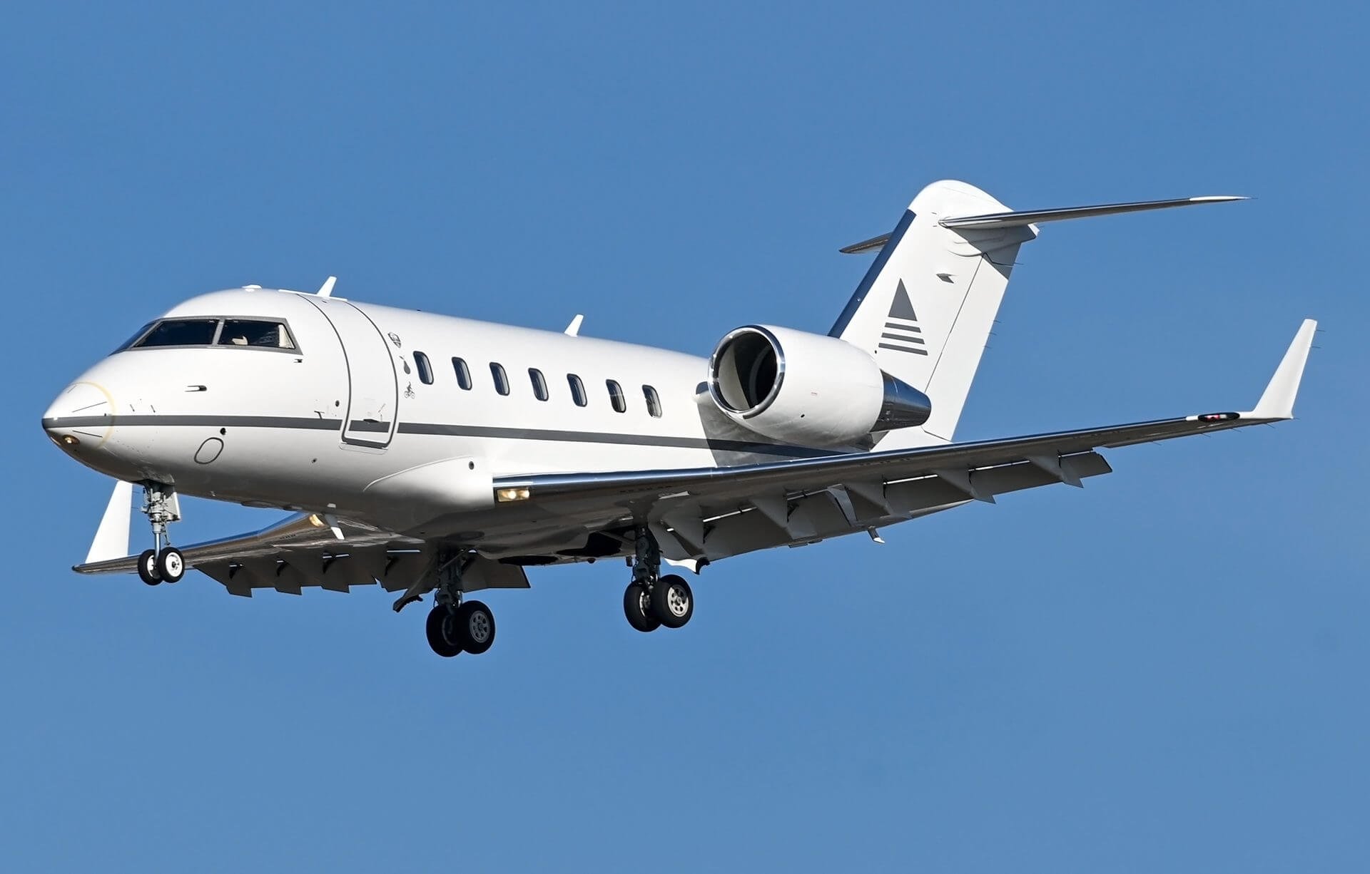 emptyLeg