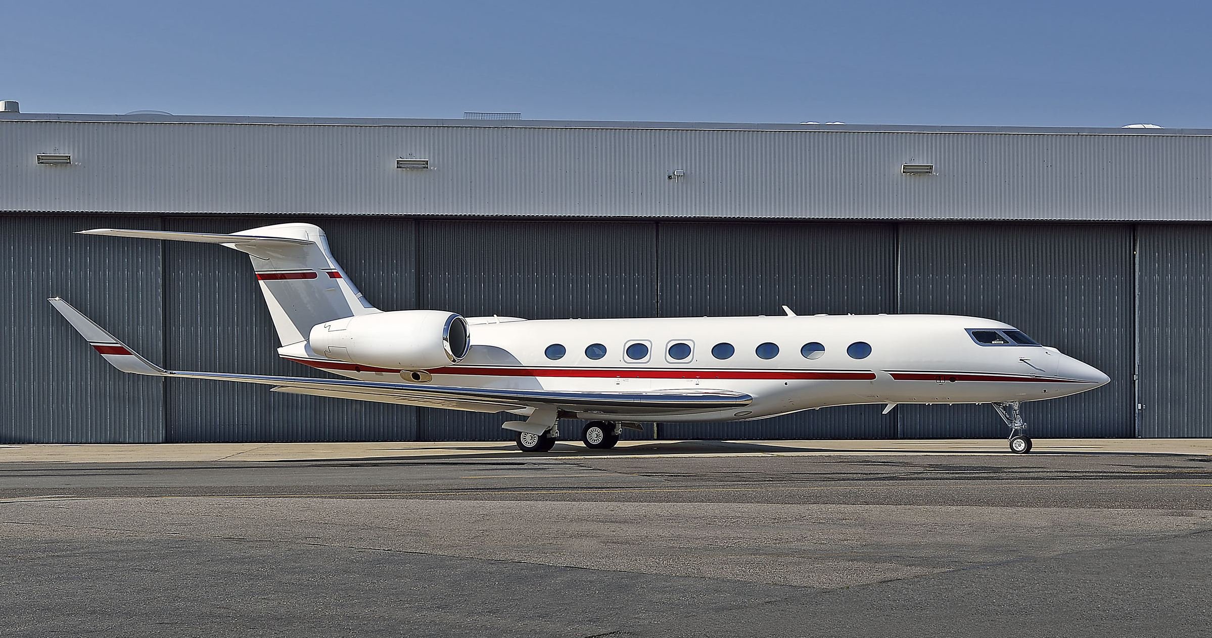 emptyLeg