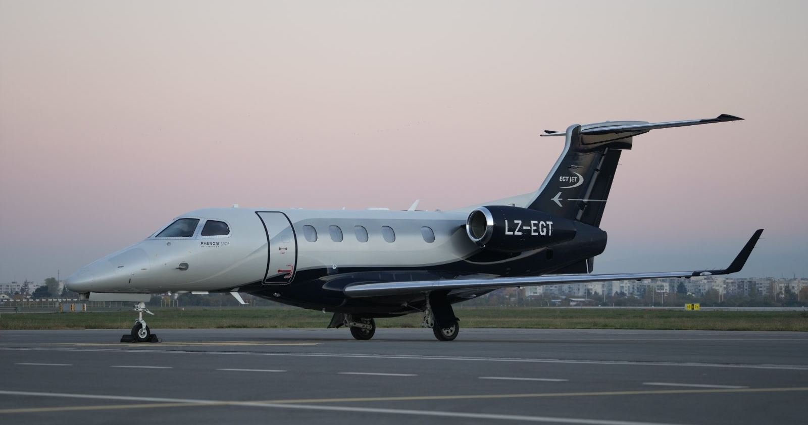 emptyLeg