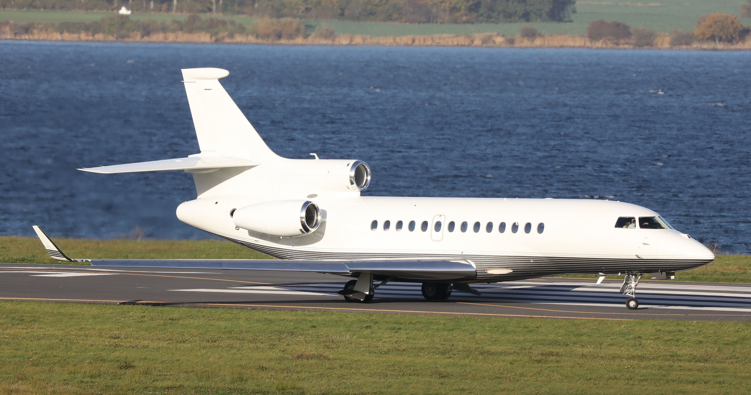 emptyLeg