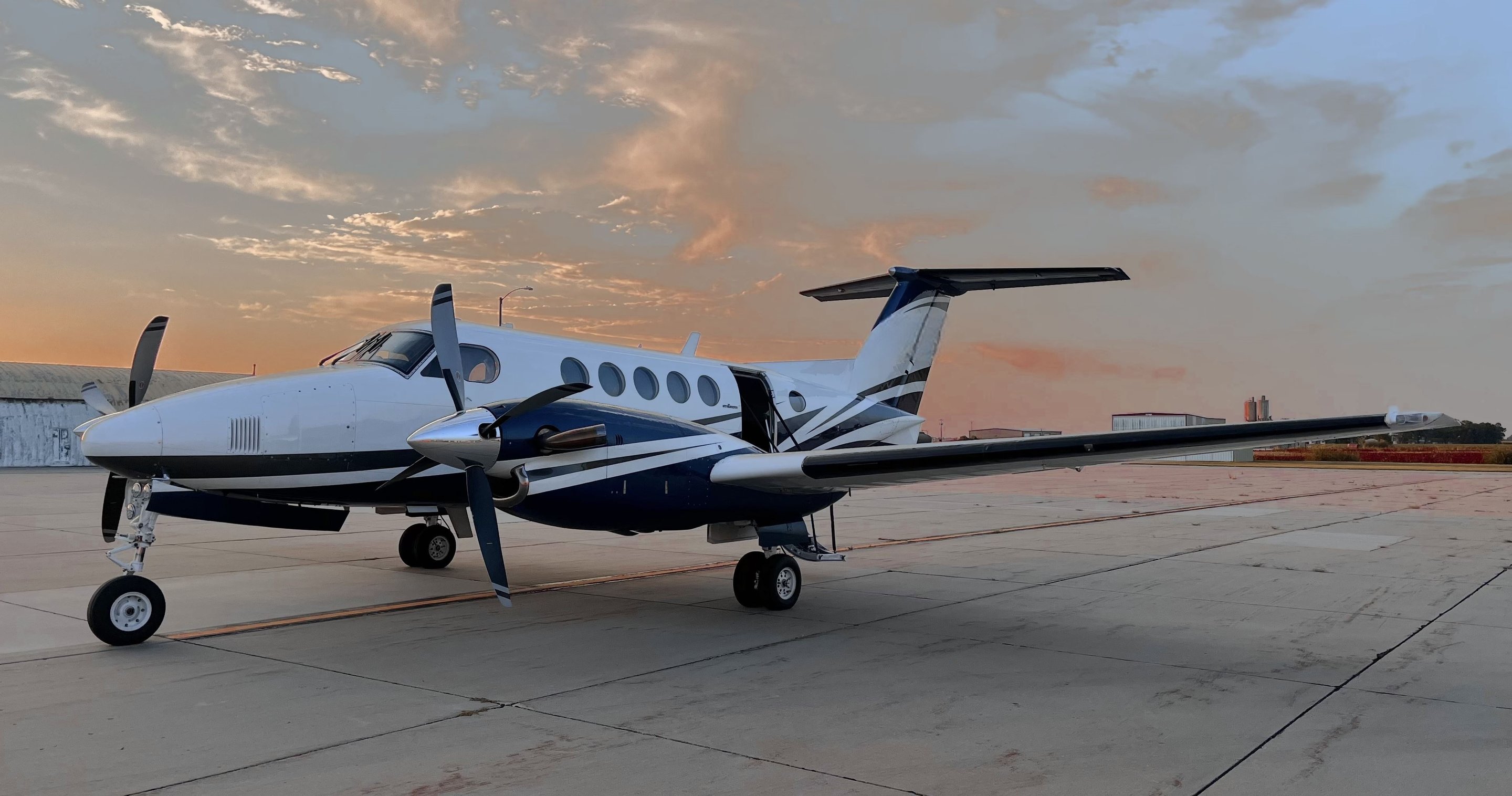 emptyLeg
