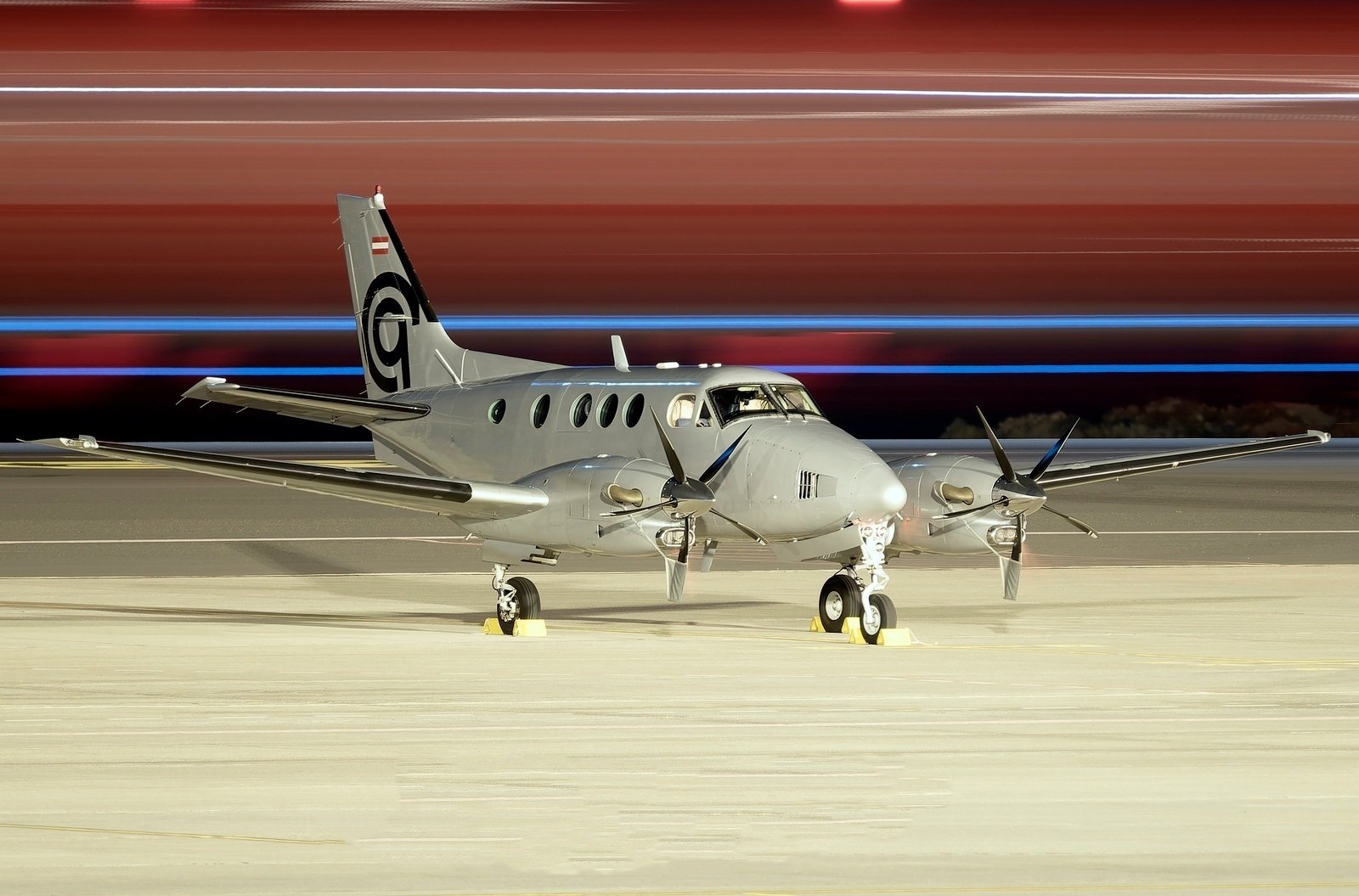 emptyLeg