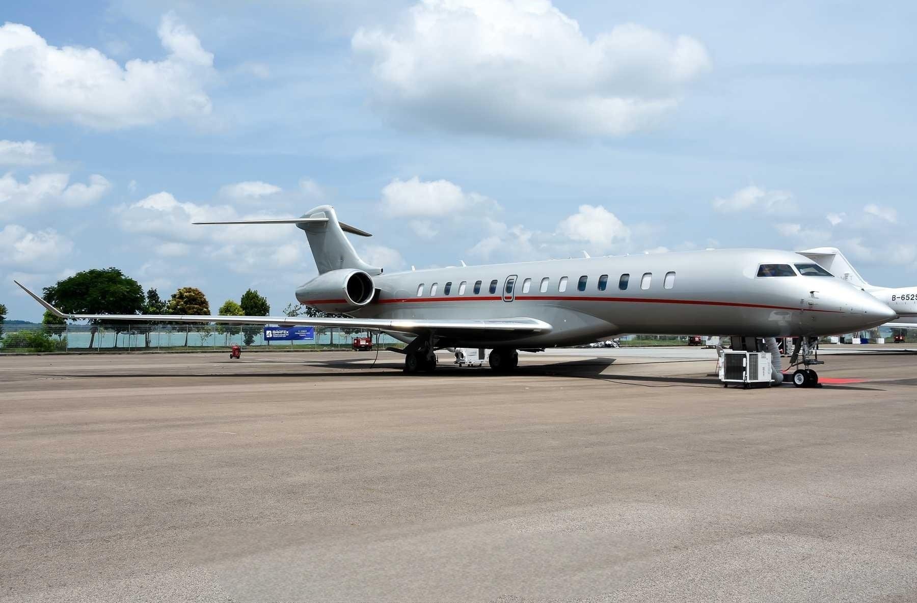 emptyLeg