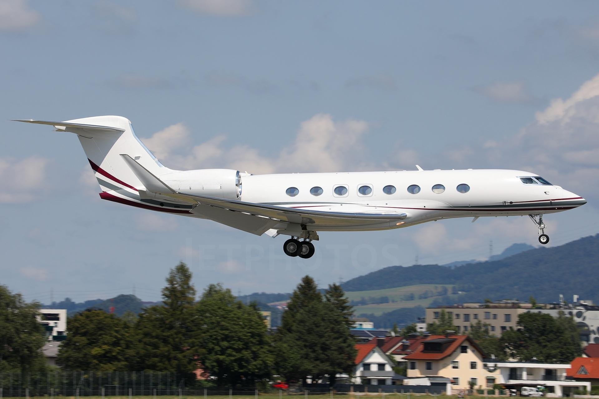 emptyLeg