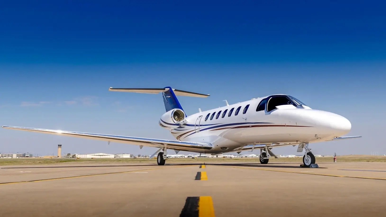 emptyLeg